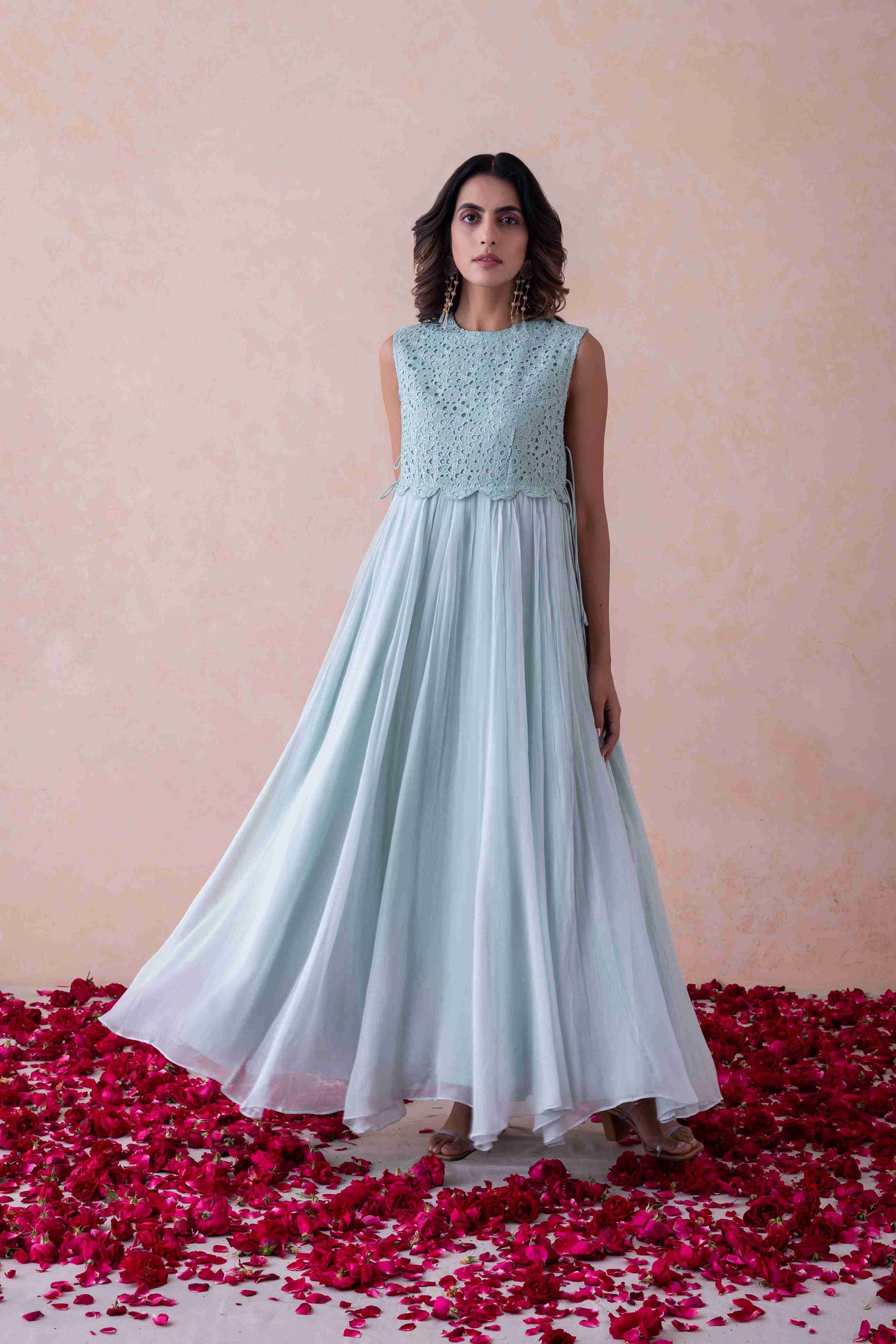 Maia - Sleeveless