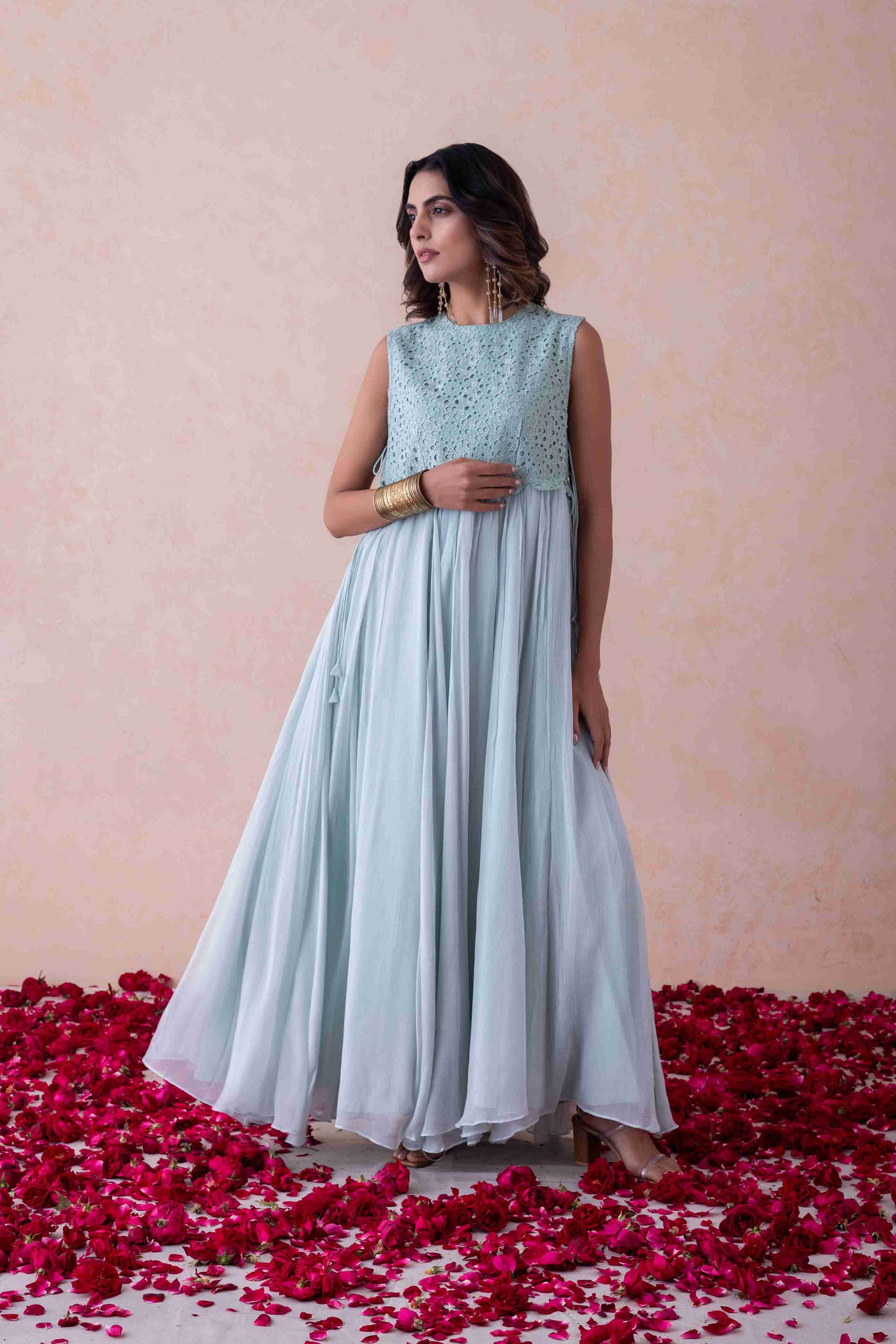 Maia - Sleeveless