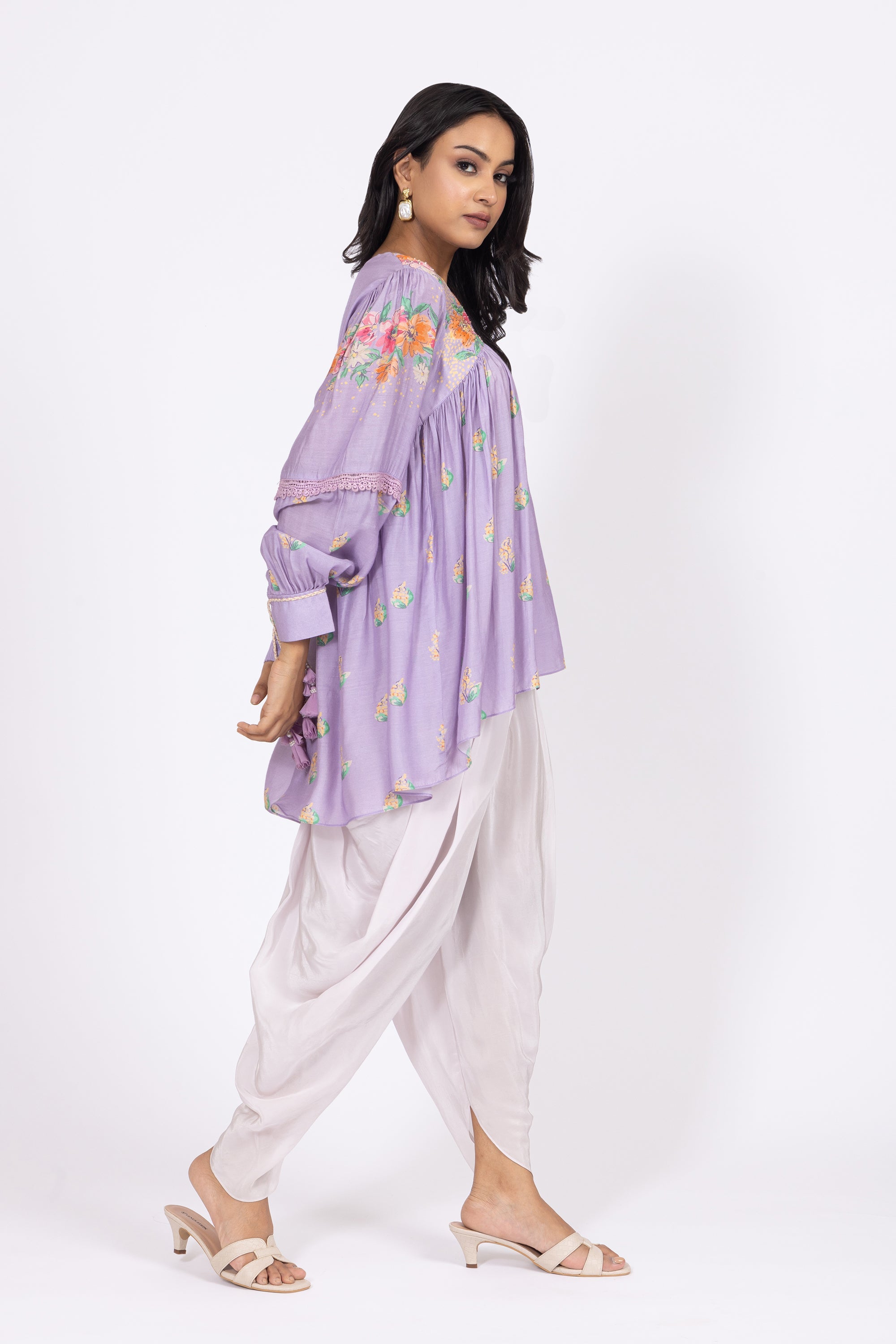 Zoya Top