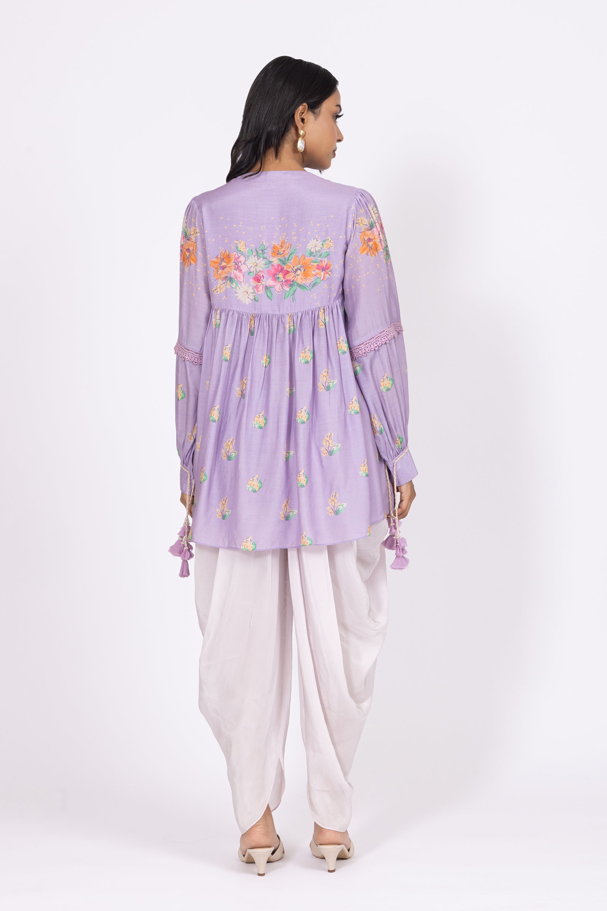 Zoya Top