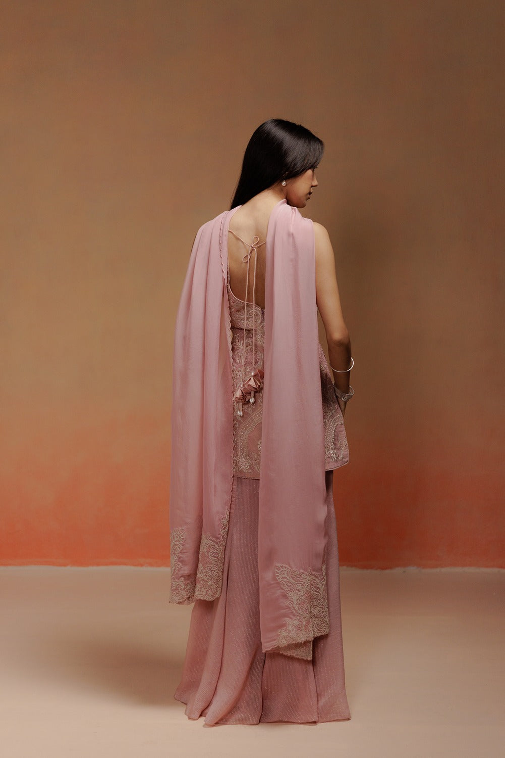 Aalia - Pink
