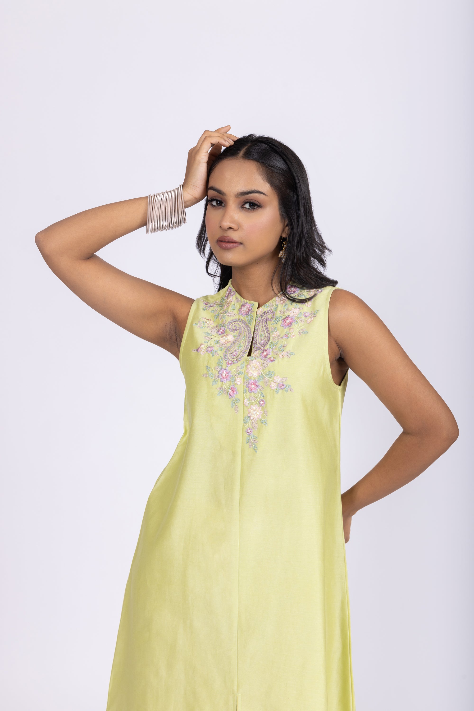 Anushka Kurta