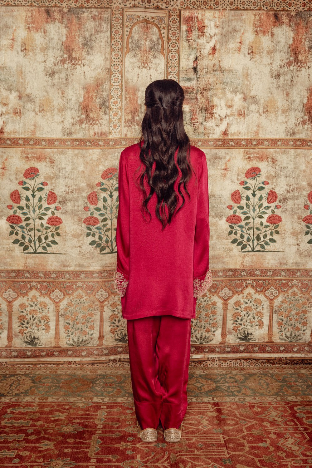 Arsheya - Red