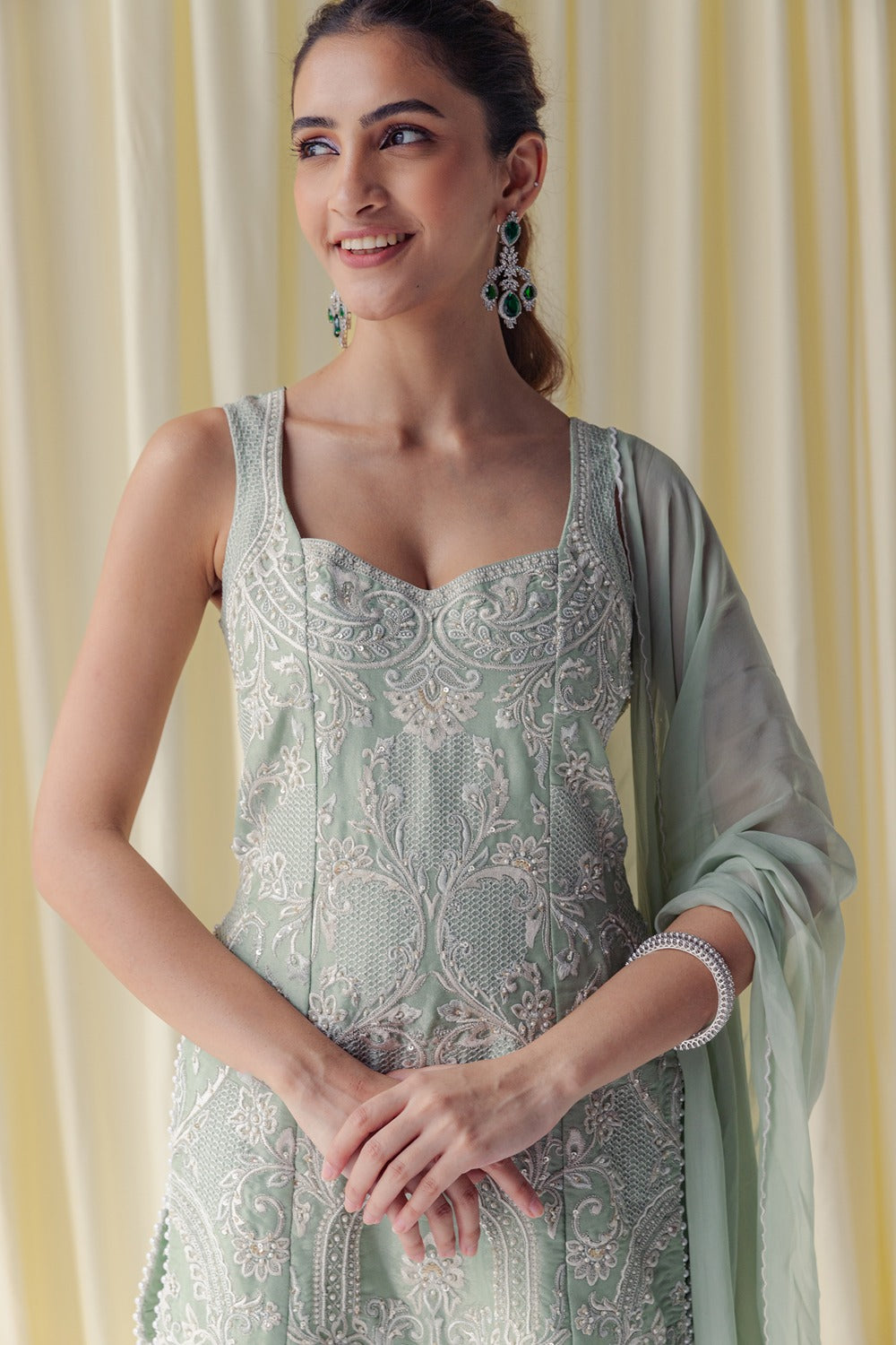 Aalia - Mint Green